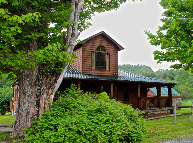 View Creekside Cabins Creekside Cabins